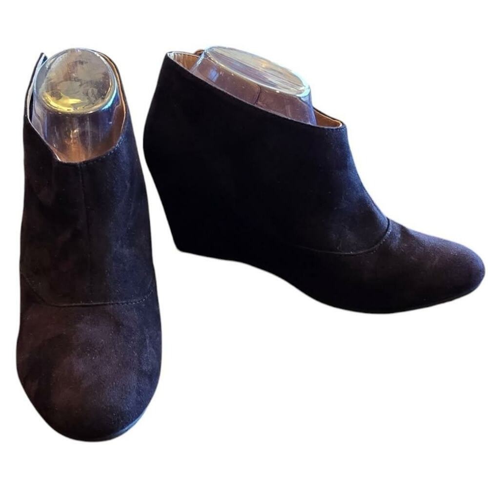 CL by Laundry Black Faux Suede Wedge Ankle Booties Round Toe Womens 9M